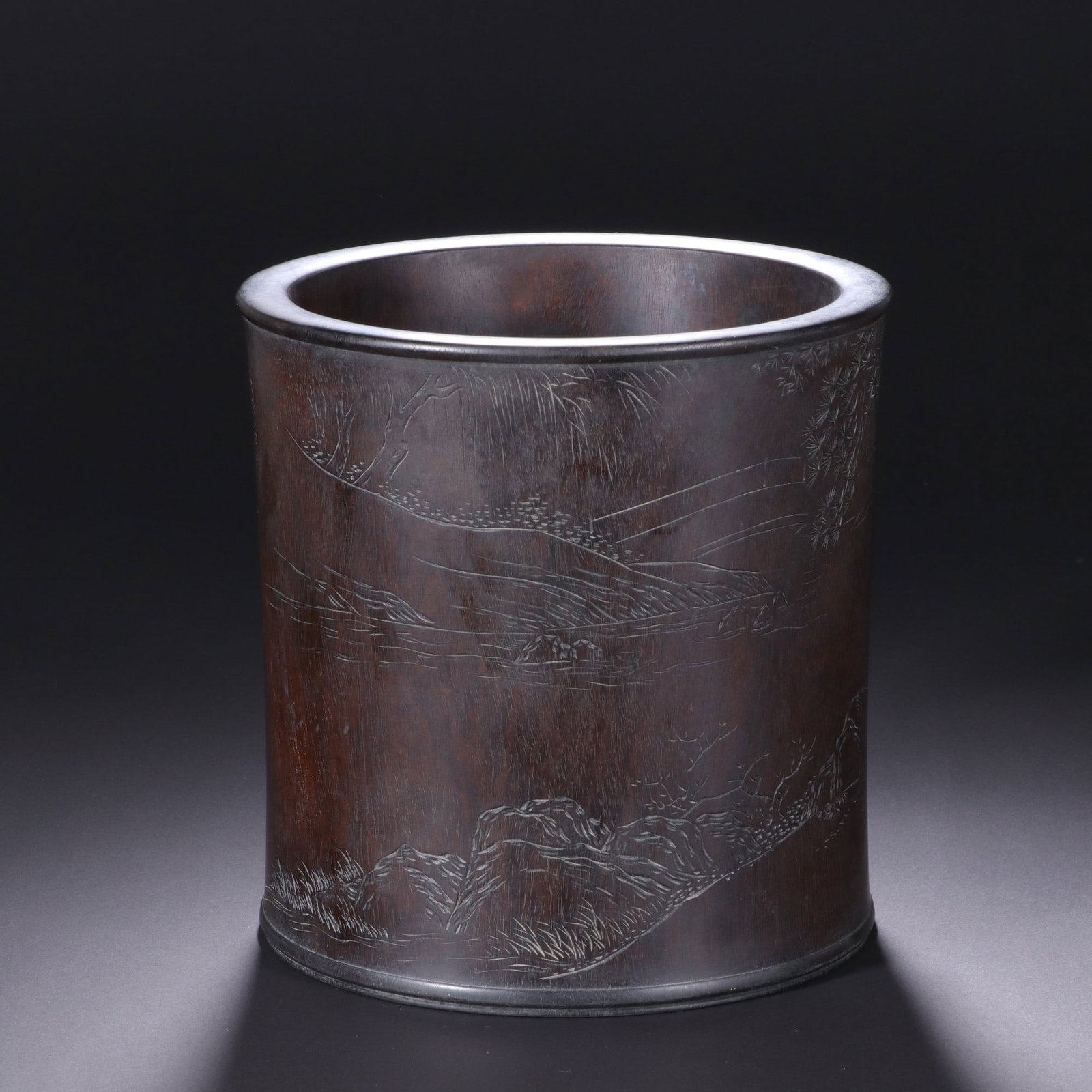 A Exquisite Zitanwood Carved Figures Pattern Brush Pot: A Exquisite Zitanwood Carved Figures Pattern Brush Pot,Qing Dynasty, China,With Mark,Size:7.5inx7.5in 紫檀木雕刻人物纹笔筒,中国&