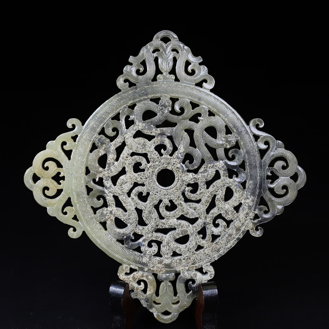 A Exquisite Hotan Jade Dragon Pattern Jade Pendant - 4