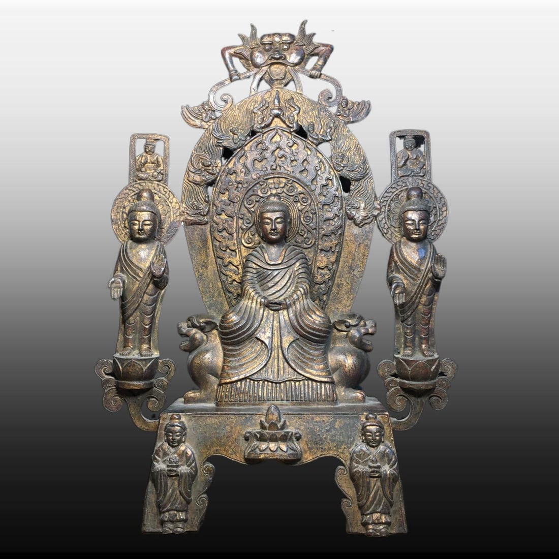 A Exquisite Copper Buddha Statue Ornament: A Exquisite Copper Buddha Statue Ornament,Northern Wei Dynasty,Size:10.8inx4.7in,Weight:3810g 铜佛像摆件,北魏