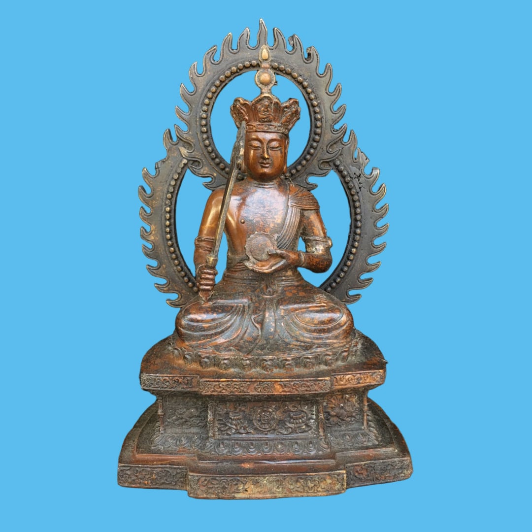 A Exquisite Copper-Bodied Buddha statue Ornament: A Exquisite Copper-Bodied Buddha statue Ornament,Ming Dynasty, China,Size:8.3inx5.1in,Weight:1070g 铜制佛像摆件,中国明代