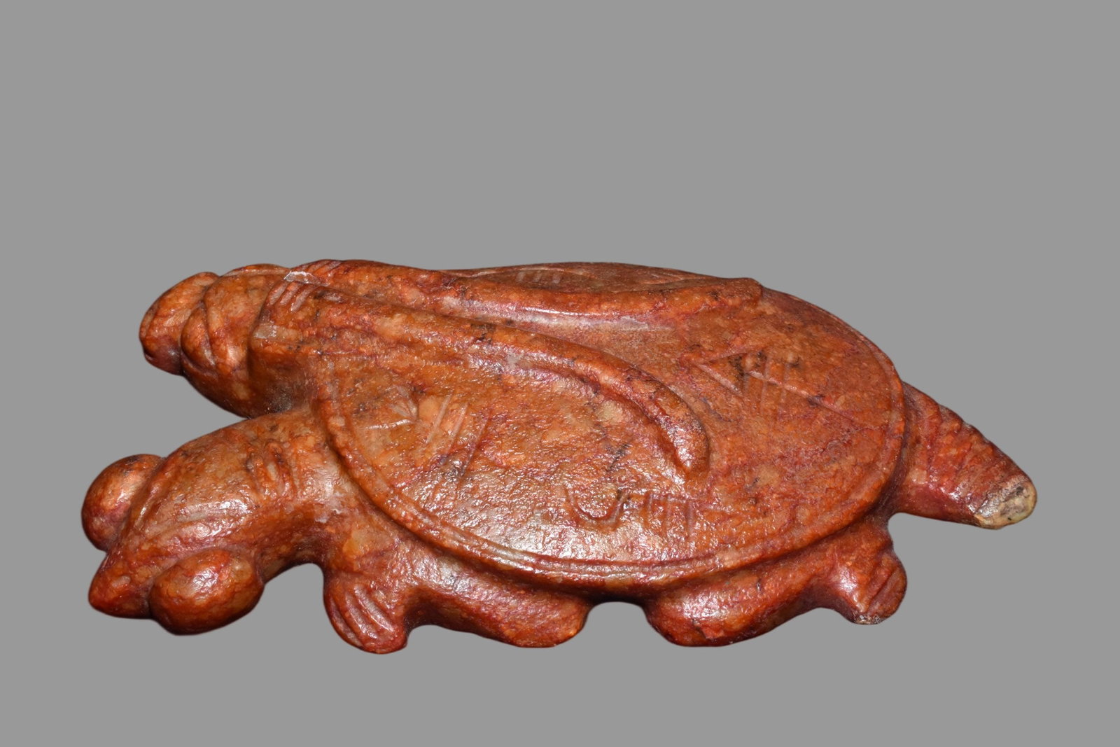 A Exquisite Hemoyu Turtle: A Exquisite Hemoyu Turtle,Ancient Time, China,Size:6.9inx4.5in,Weight:1020g 河磨玉龟,远古时期