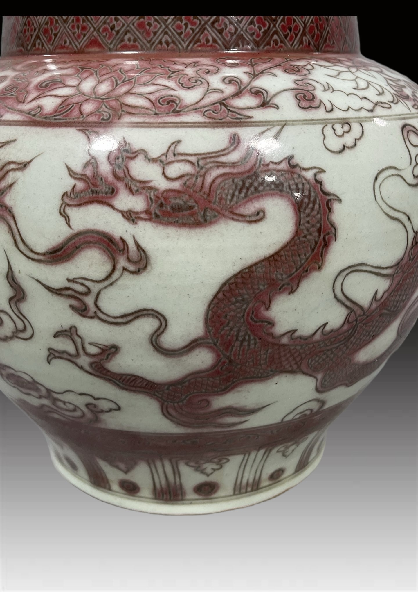 A Exquisite Underglaze-Red Dragon Pattern Jar - 6
