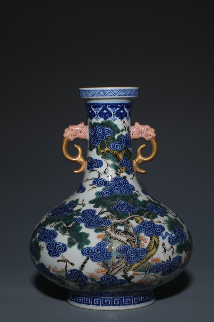 A Exquisite Blue and White Famille-Rose Crane Pattern Double-Ears Vase: A Exquisite Blue and White Famille-Rose Crane Pattern Double-Ears Vase,Qing Dynasty, China,Qianlong Six-character Mark,Size:11.4inx8.3in
