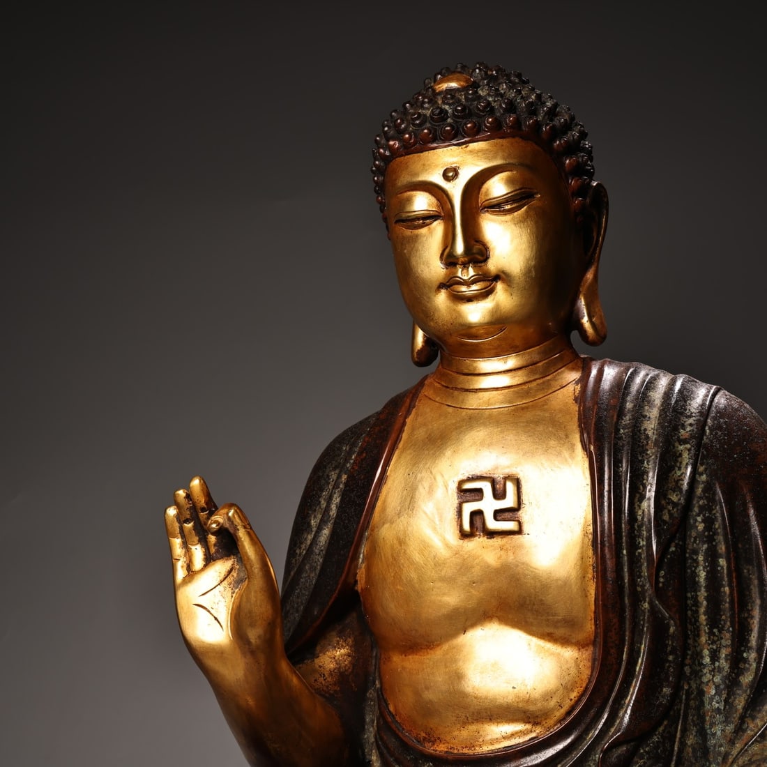 A Exquisite Gilt Bronze Buddha statue - 4
