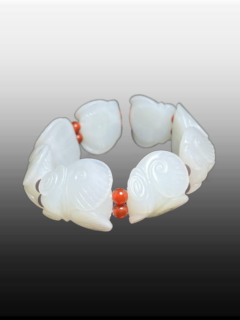 A Exquisite Hotan Jade Bracelets - 3
