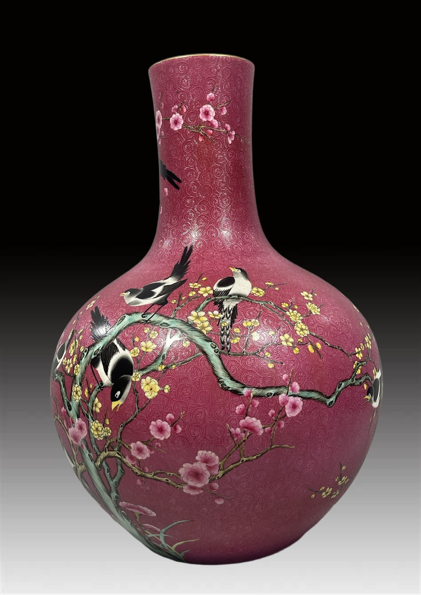 A Exquisite Ruby Red Glazed Flower and Bird Pattern Vase - 2