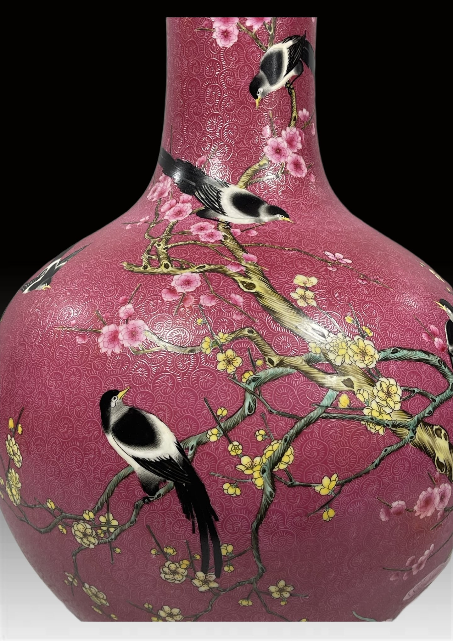 A Exquisite Ruby Red Glazed Flower and Bird Pattern Vase - 8