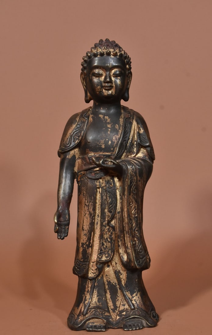 A Exquisite Gilt Bronze Buddha Statue Ornament: A Exquisite Gilt Bronze Buddha Statue Ornament,Ming Dynasty, China,Size:12.6inx4.3in,Weight:1600g 铜泥金佛像摆件,中国明代