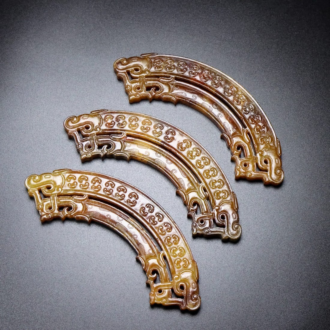 A Set of Exquisite Hotan Jade Bi - 9