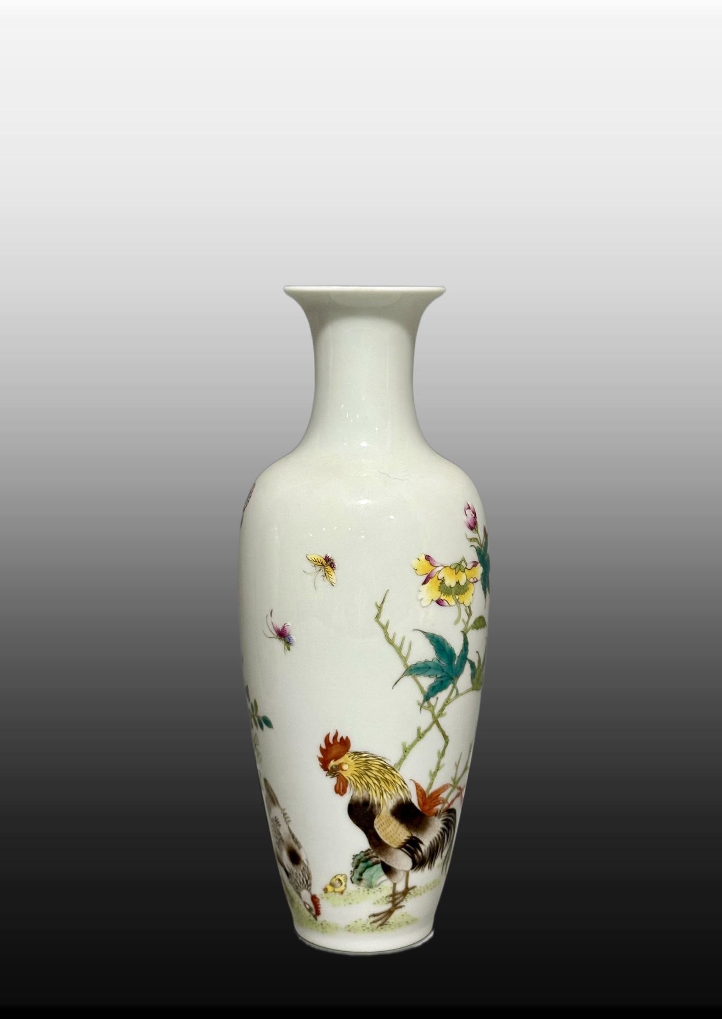 A Exquisite Enamel Fowl Pattern Vase: A Exquisite Enamel Fowl Pattern Vase,Qing Dynasty, China,Yongzheng Six-character Mark,Size:9.8inx2.4inx2in