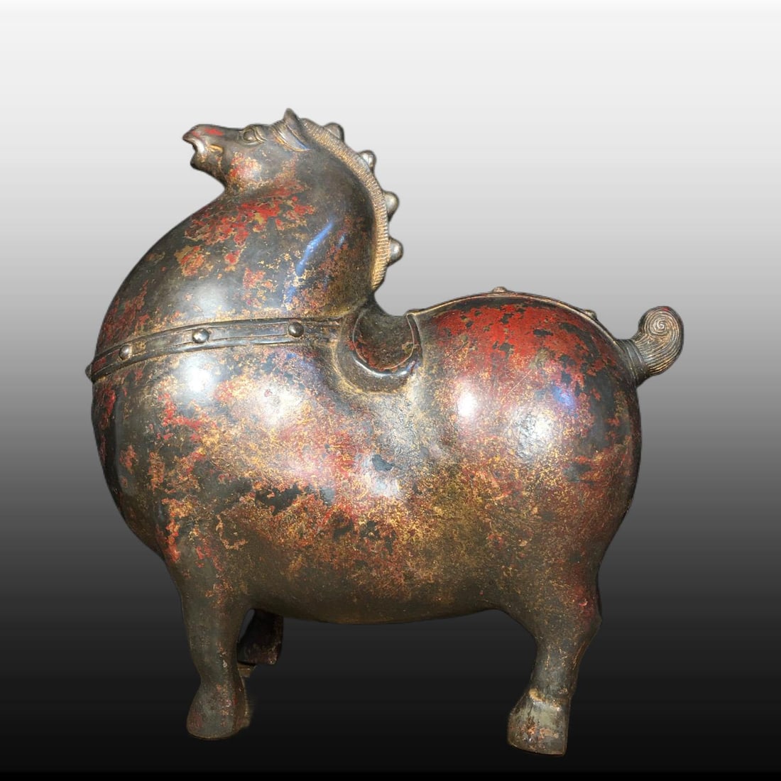 A Exquisite Copper Horse Ornament: A Exquisite Copper Horse Ornament,Tang Dynasty, China,Size:9.1inx4.3in,Weight:4830g 铜马摆件,中国唐代