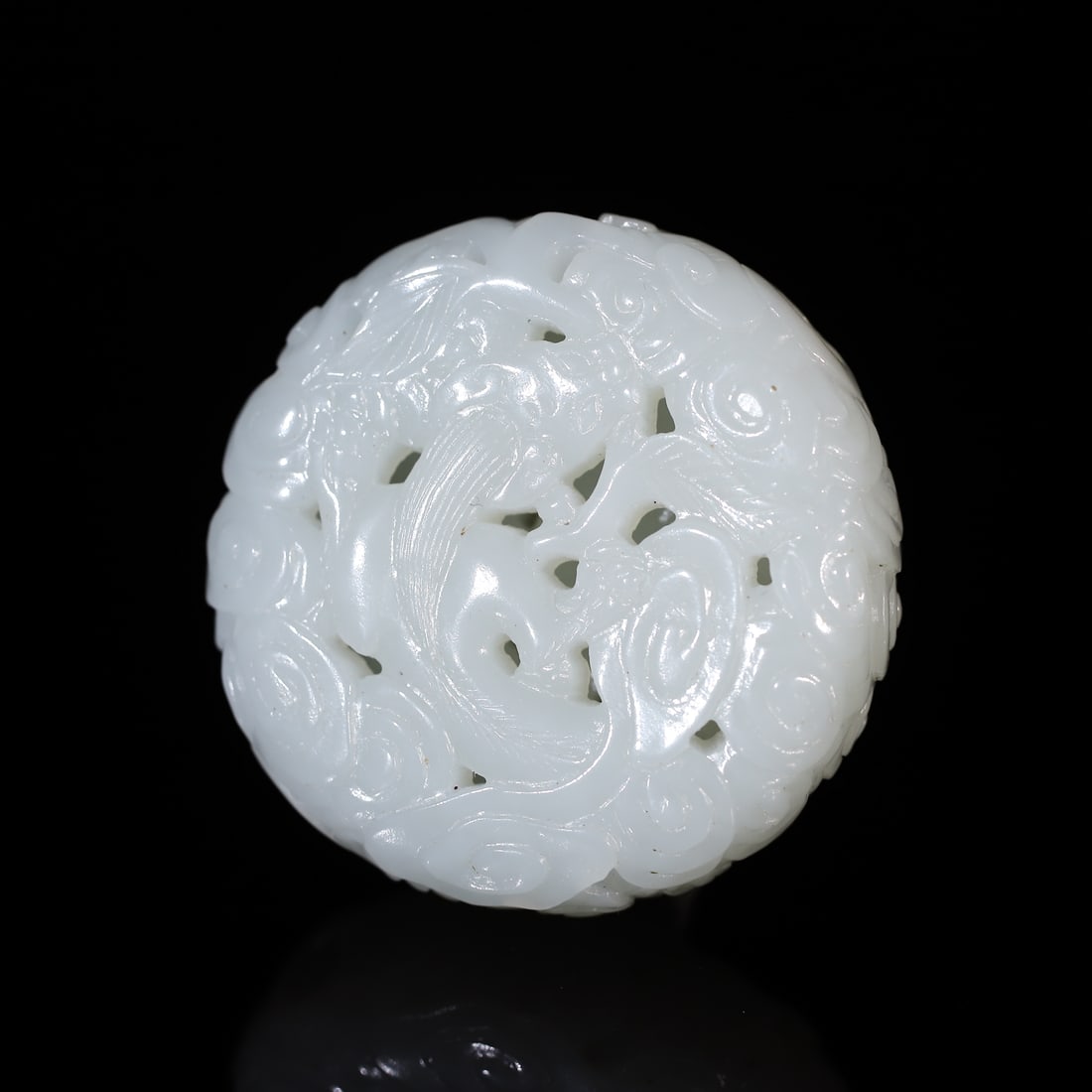 A Exquisite Hotan Jade Dragon Sachet - 3