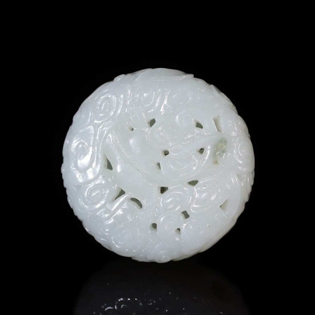 A Exquisite Hotan Jade Dragon Sachet - 4