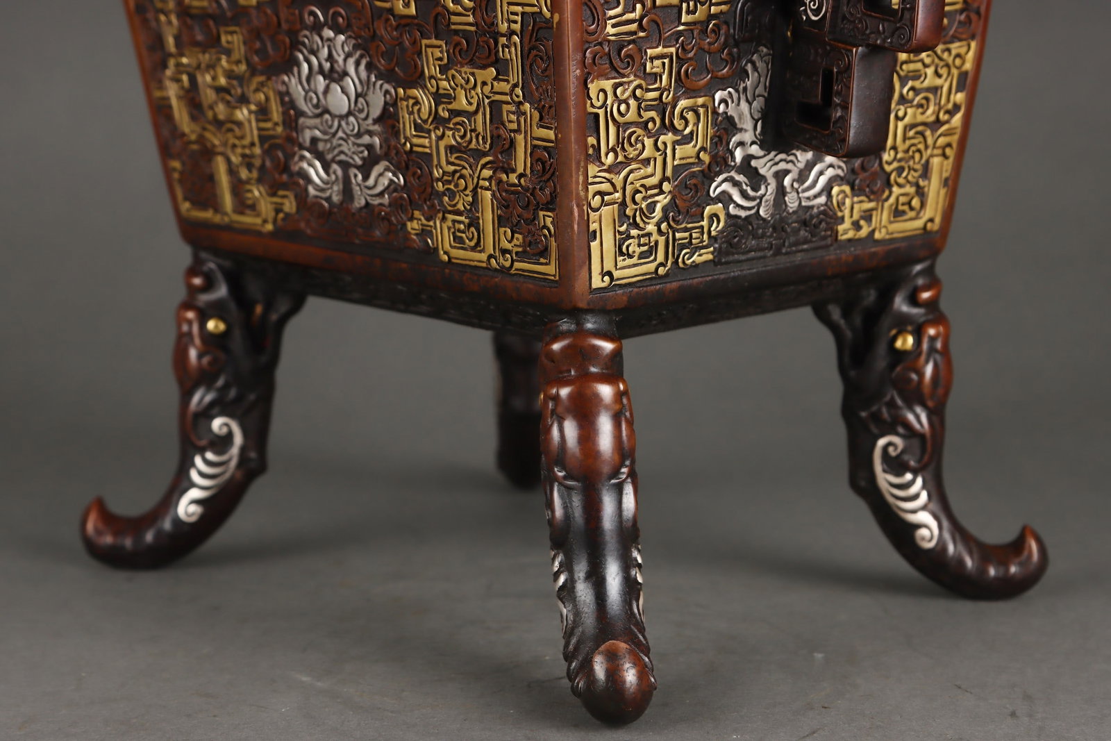 A Exquisite Gilt Bronze Dragon Pattern Square Censer - 6