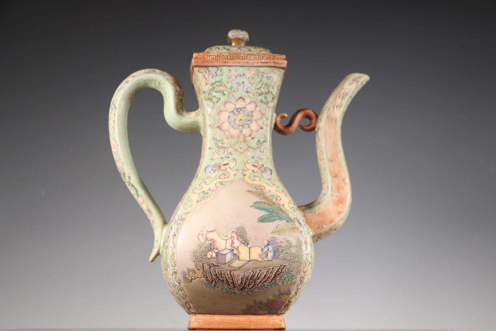 A Exquisite Enamel Figures Pattern Purple Sands Teapot - 5