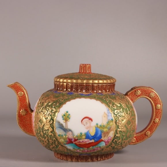 A Exquisite Enamel Green Ground Figures Pattern Teapot - 6