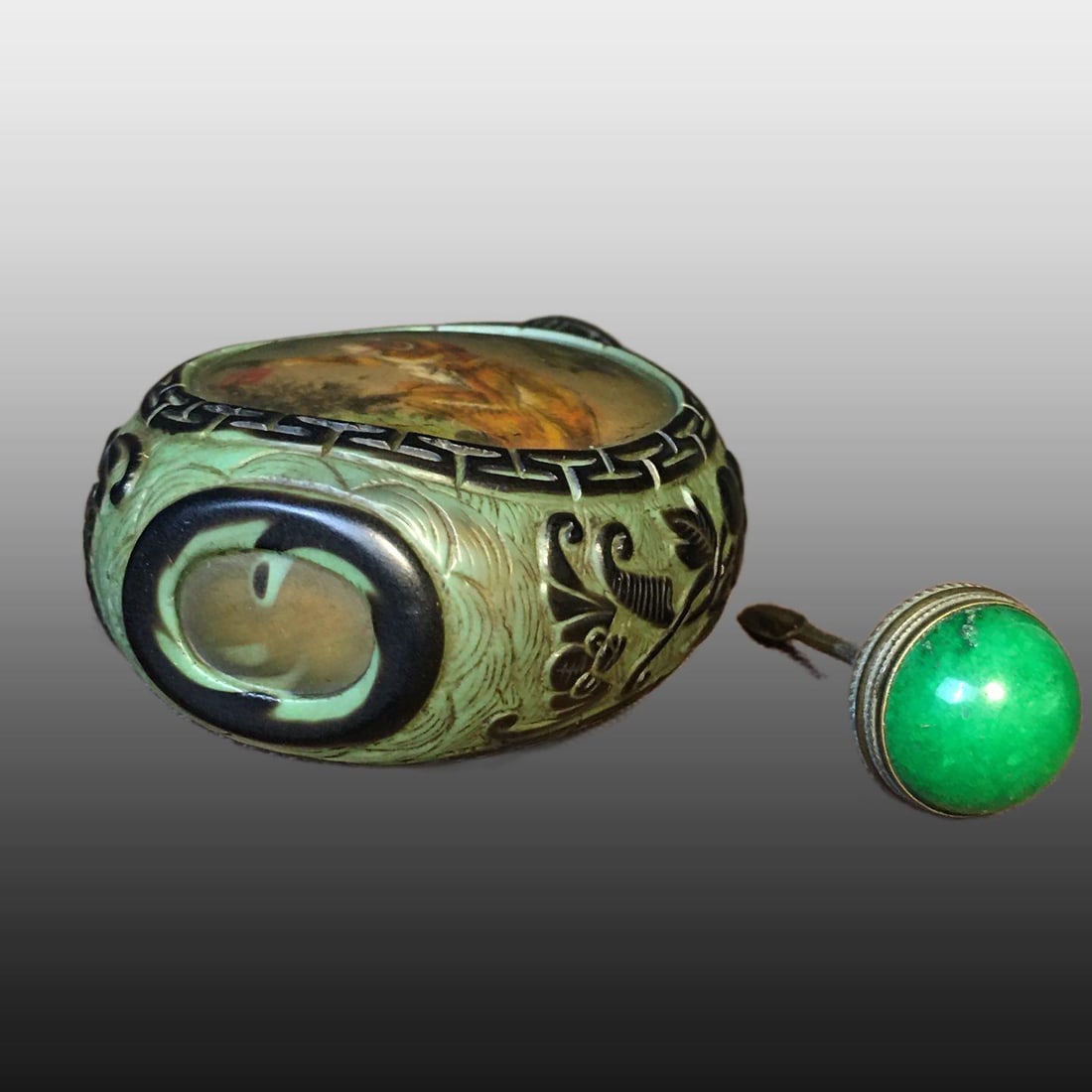 A Exquisite Colored glaze Monkey Pattern Snuff Bottle - 9