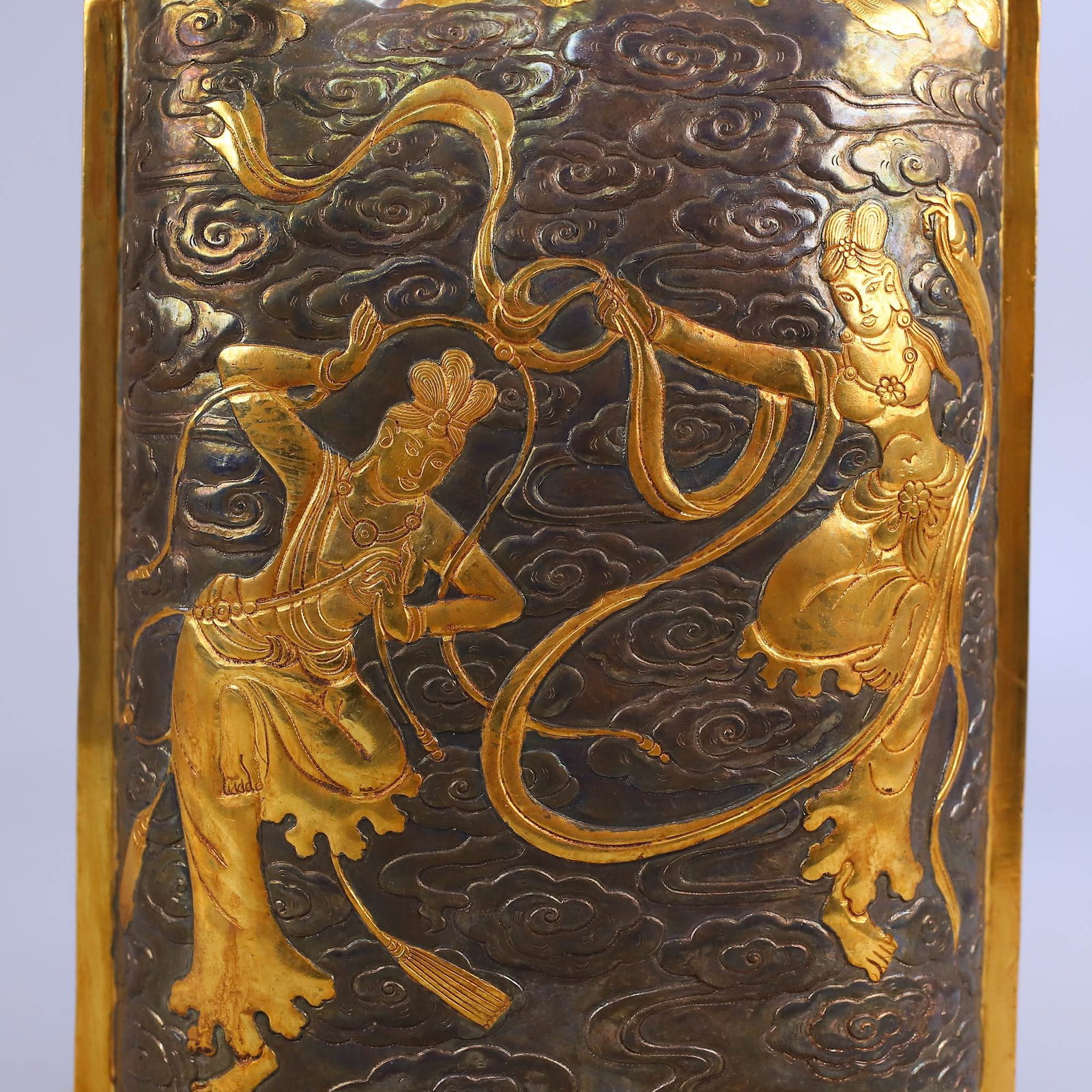 A Exquisite Gilt Bronze Figures Pattern Ewer - 10