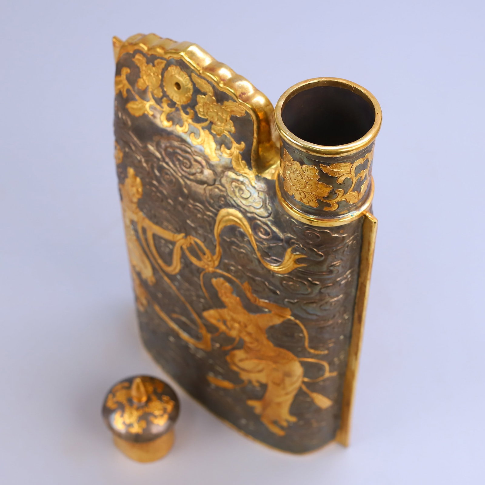 A Exquisite Gilt Bronze Figures Pattern Ewer - 2