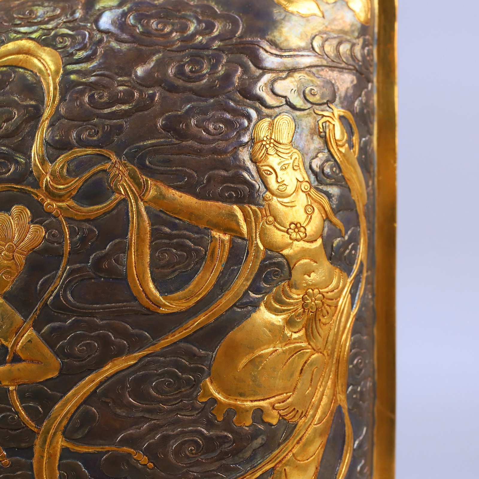 A Exquisite Gilt Bronze Figures Pattern Ewer - 9