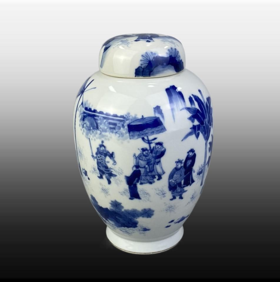Blue and White Character and Story Pattern Jar: Blue and White Character and Story Pattern Jar,Ming Dynasty, China,Size:8.2inx5.5in 青花人物故事纹罐,中国明代