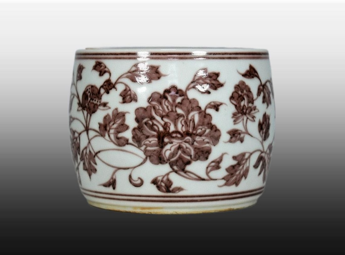 A Exquisite Underglaze-Red Lotus Pattern Jar: A Exquisite Underglaze-Red Lotus Pattern Jar,Ming Dynasty, China,With Mark,Size:5.1inx5.9in 釉里红缠枝莲纹罐,中国明代,带&#