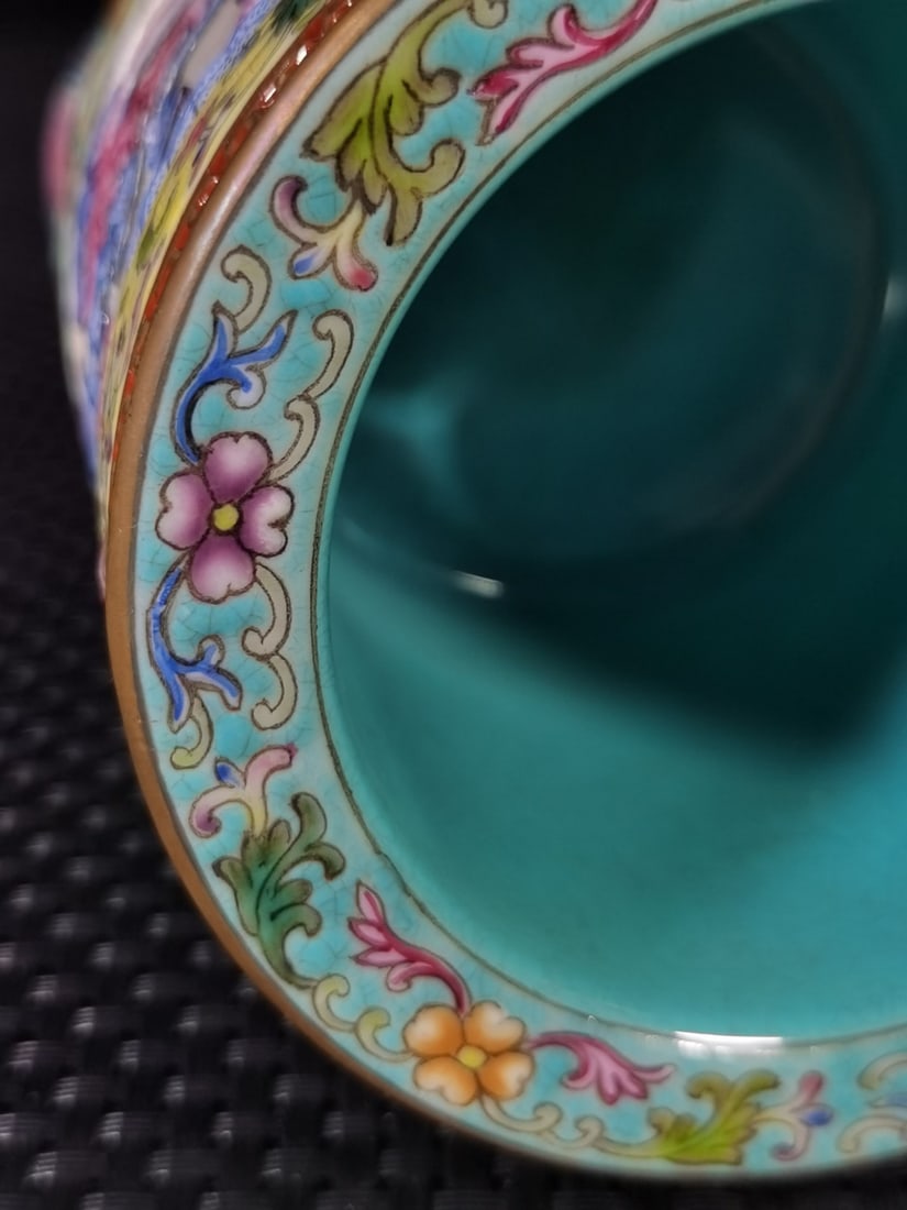 A Exquisite Enamel Hollow Auspicious Cloud Pattern Brush Pot - 6