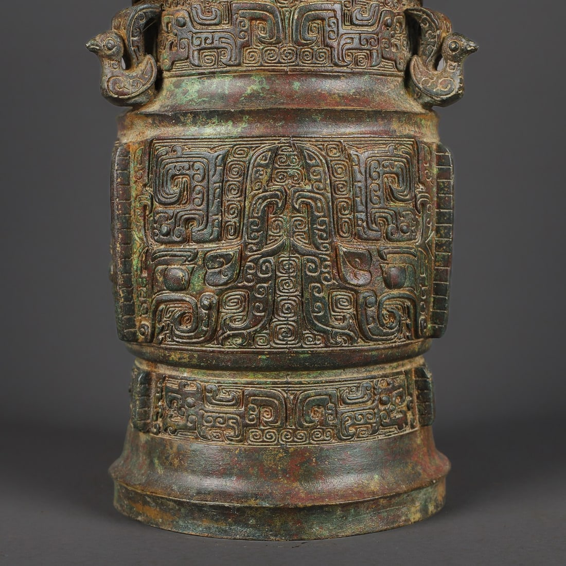 An Exquisite Bronze Beast-Face Pattern Vase - 4