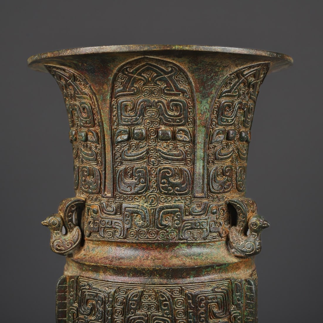 An Exquisite Bronze Beast-Face Pattern Vase - 6