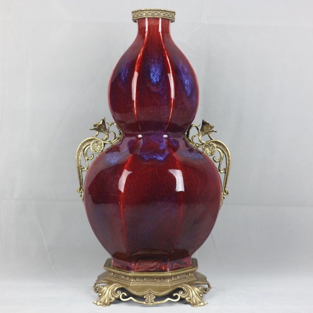 An Exquisite Flambe Glazed Inlaid Bronze Gourd-Shaped Double-Ears Vase (1 of 9)