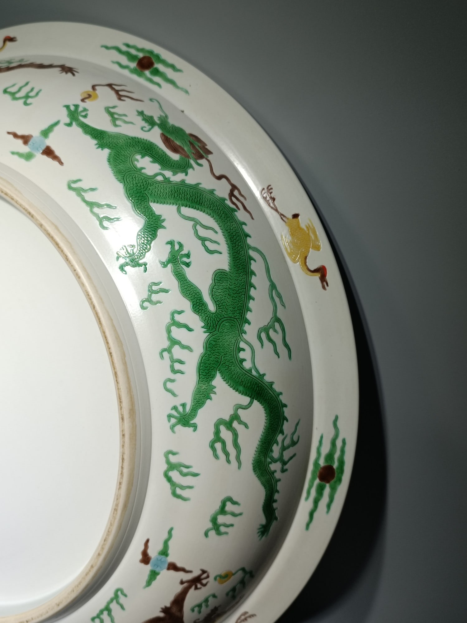 An Exquisite Biscuit Dragon Pattern Plate - 8