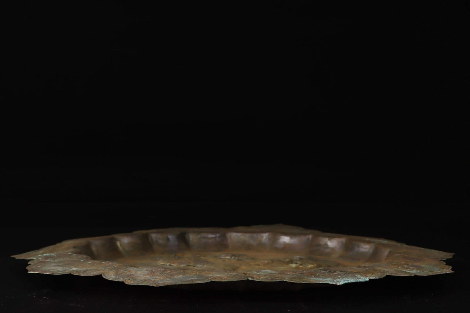 An Exquisite Silver Phoenix Pattern Plate - 3