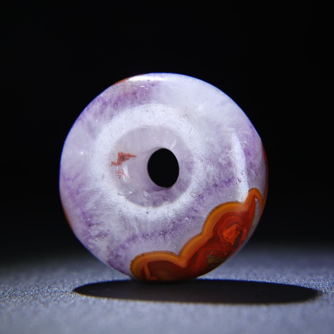 An Exquisite Crystal Pendant - 6
