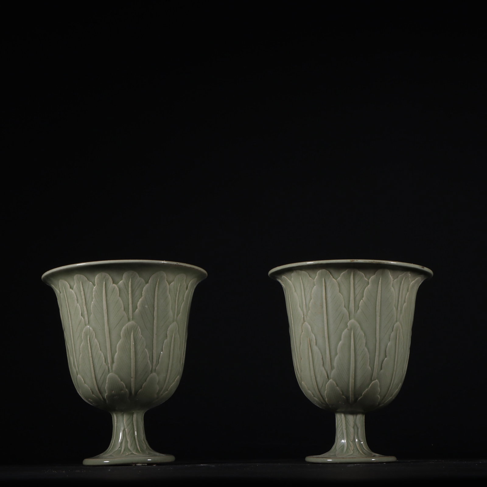 A Pair of Exquisite Yue yao Banana Leaf Pattern Cup: A Pair of Exquisite Yue yao Banana Leaf Pattern Cup Tang Dynasty, China