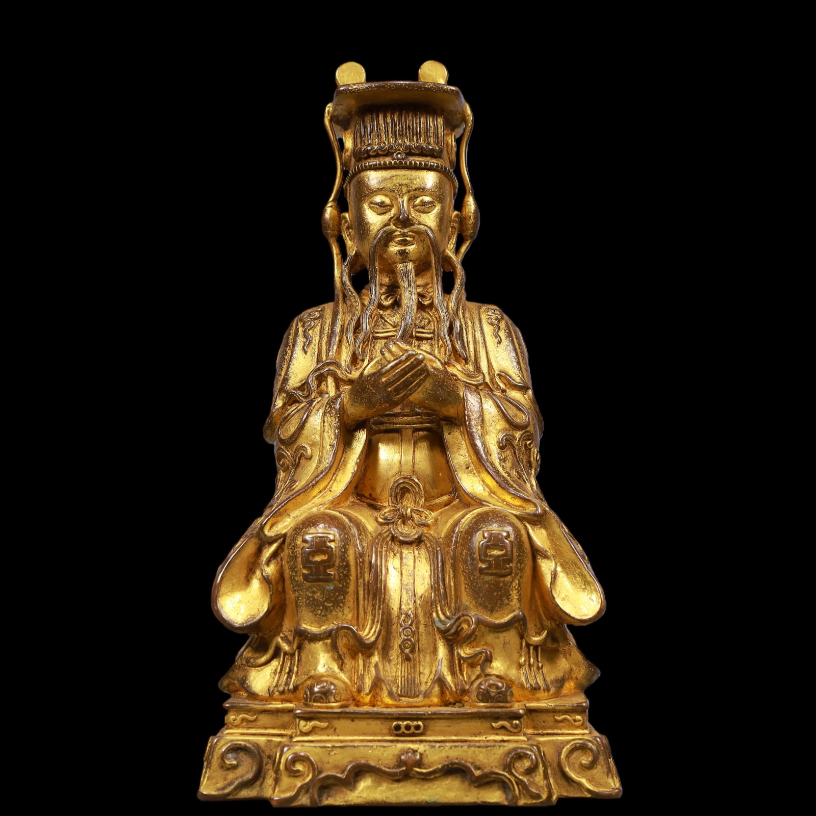 An Exquisite Gilt Bronze Buddha Statue: An Exquisite Gilt Bronze Buddha Statue Ming Dynasty, China Size:4.7inx3.9inx10in Weight:2750g铜鎏金造像 中国明代 Size:12cmx10cmx25.5cm Weight:2750