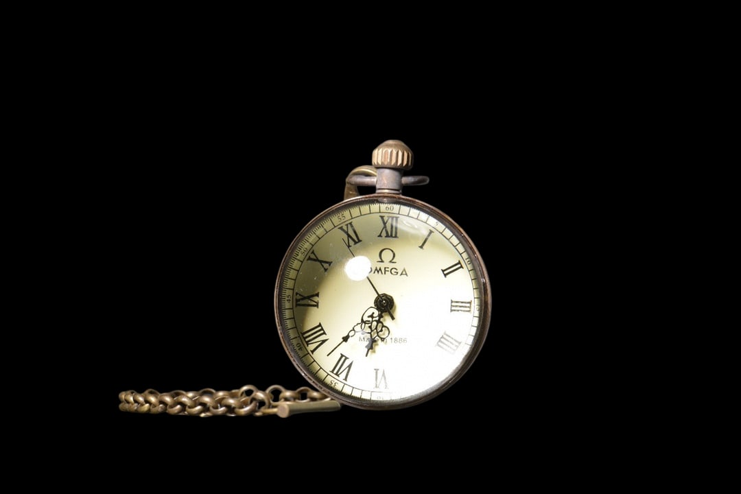 An Exquisite Bronze Inlaid Crystal Pocket watch (1 of 9)