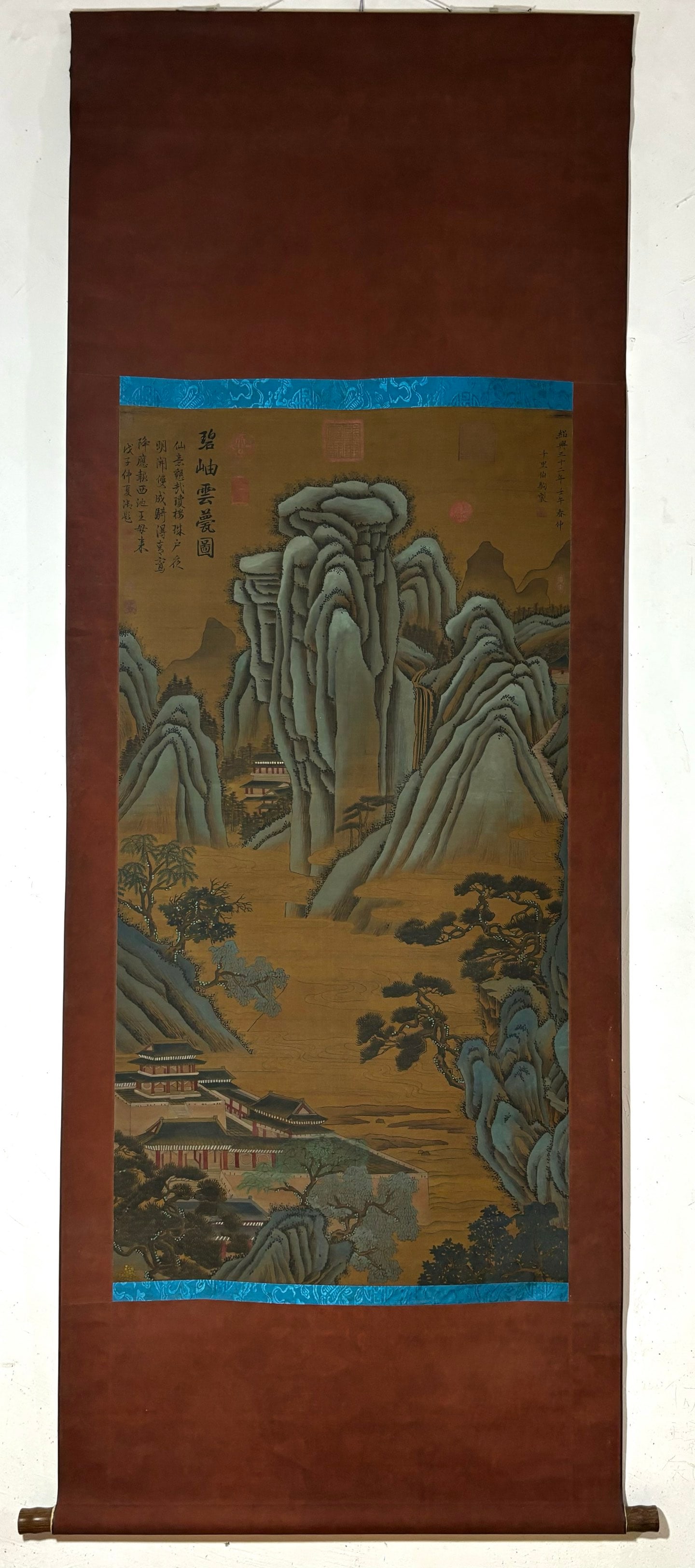 A Chinese Vertical Scroll Ink Painting of Landscape on Silk: A Chinese Vertical Scroll Ink Painting of Landscape on Silk Zhao boju Without frame Size:49.2inx25.6in赵伯驹山水图 绢本立轴Without frame