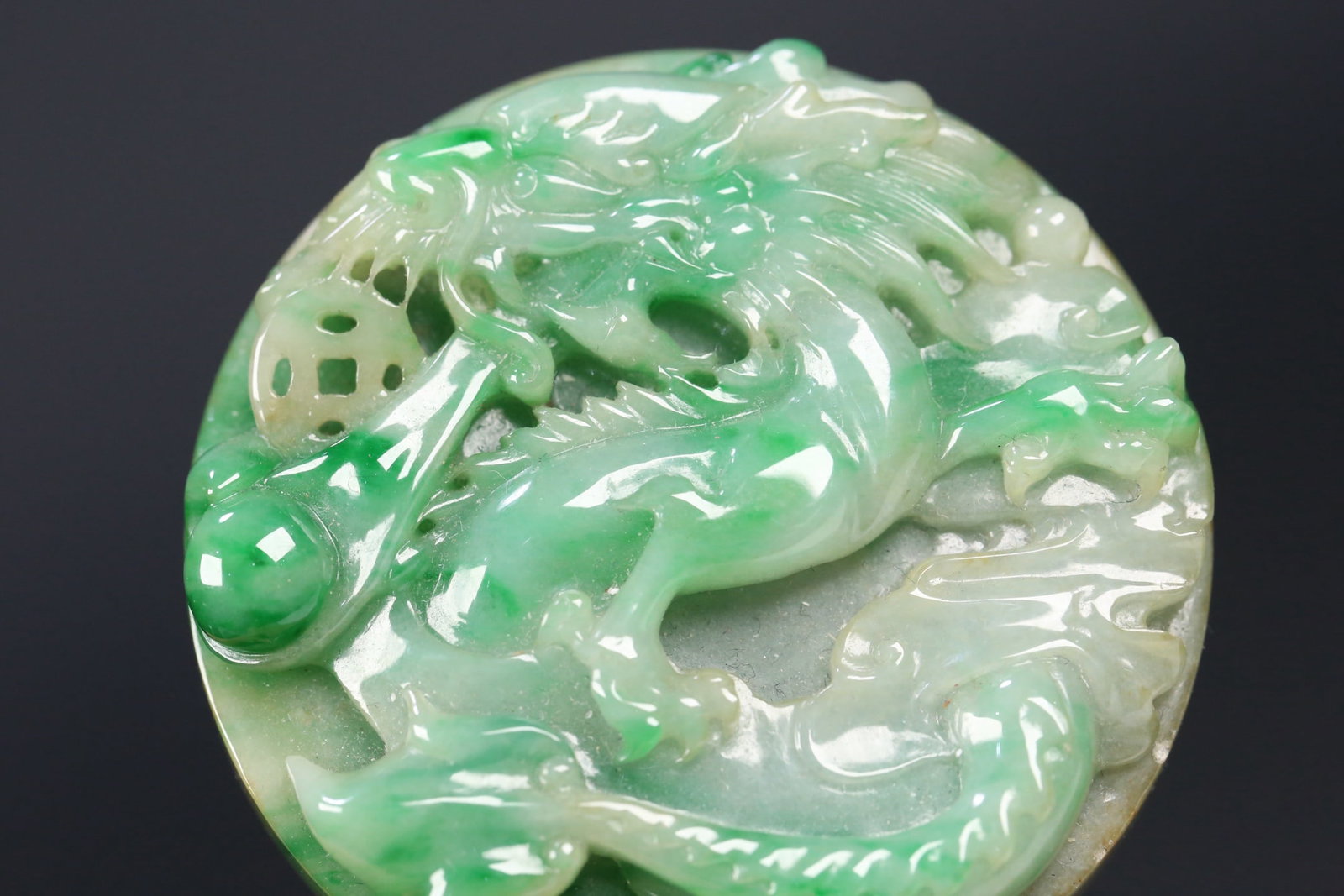 An Exquisite Jadeite Dragon Pattern Brand - 8