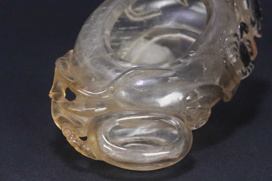 An Exquisite Crystal Crab Pattern Brush Washer - 10