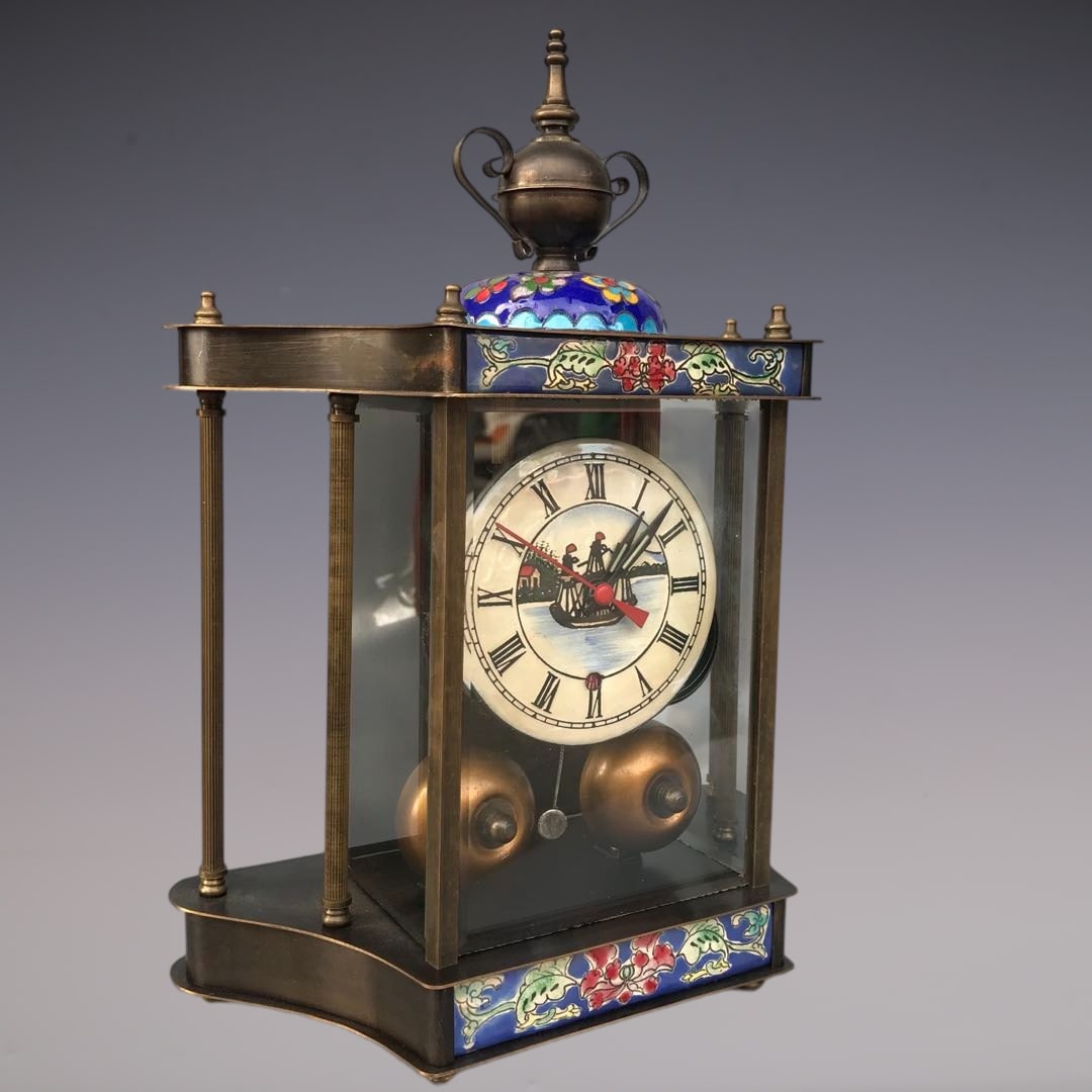 An Exquisite Bronze Lotus Pattern Clock - 3