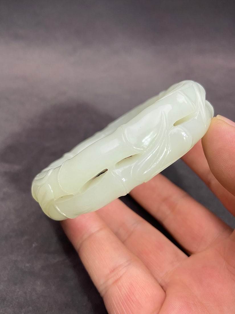 An Exquisite White Jade Bracelets - 6