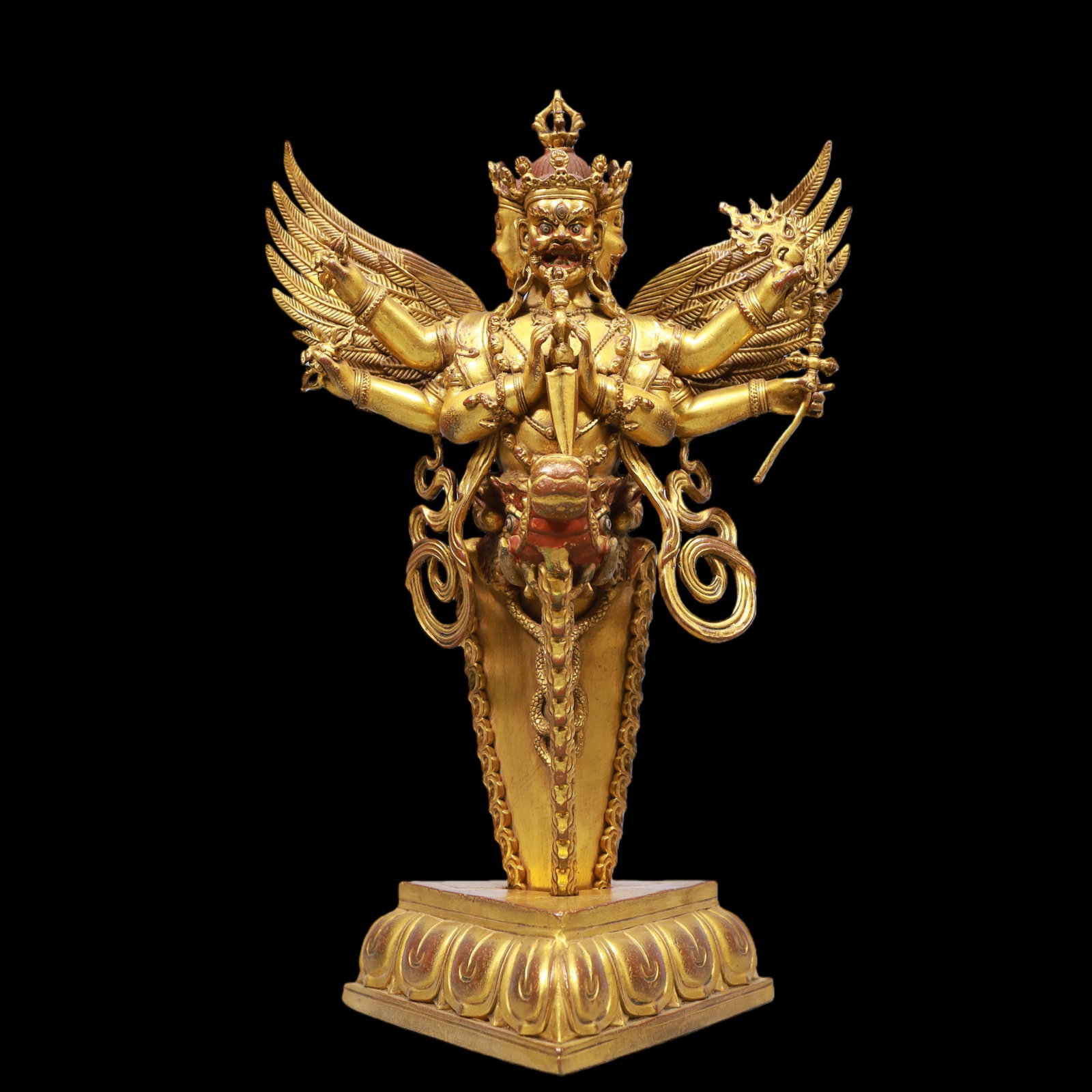 A Exquisite Gilt Bronze Statue of Yamantaka: A Exquisite Gilt Bronze Statue of Yamantaka Qing Dynasty, China Yongzheng Six-character Mark Size:7.9inx4.7inx12.4in