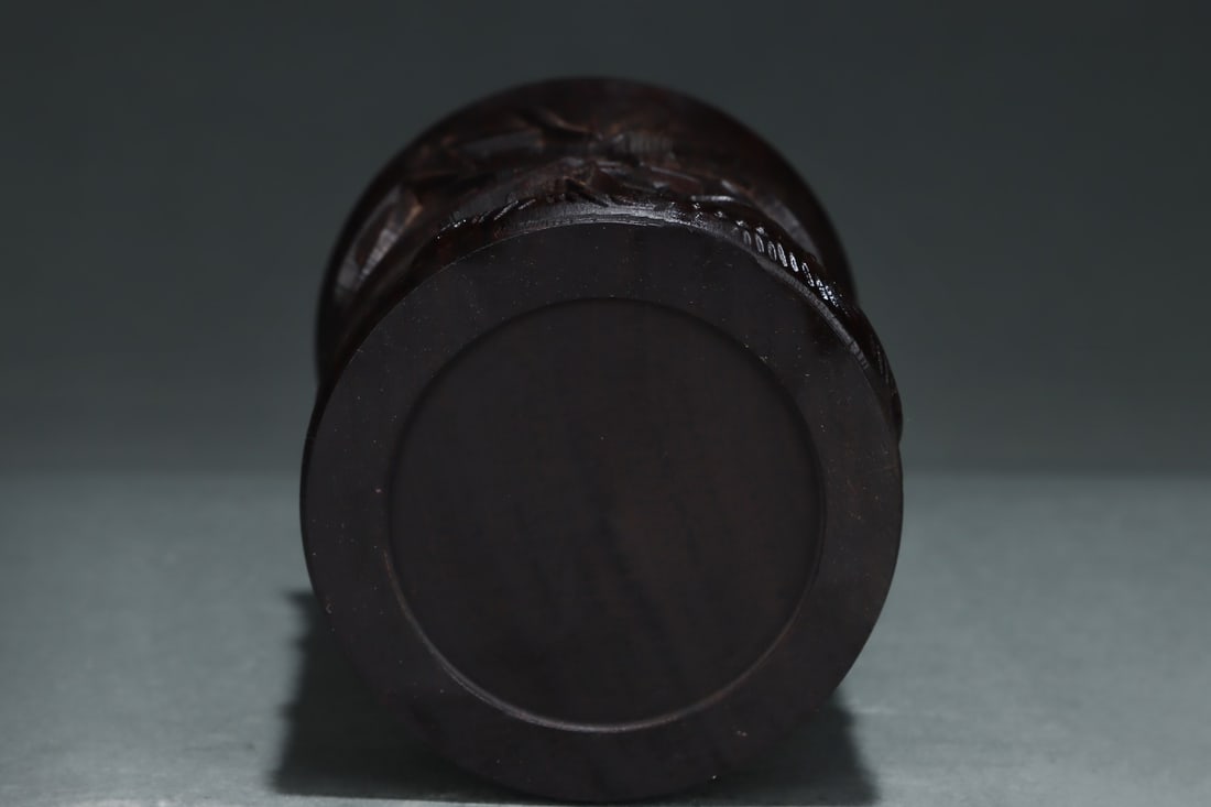 An Exquisite Eaglewood Bamboo Pattern Brush Pot - 9