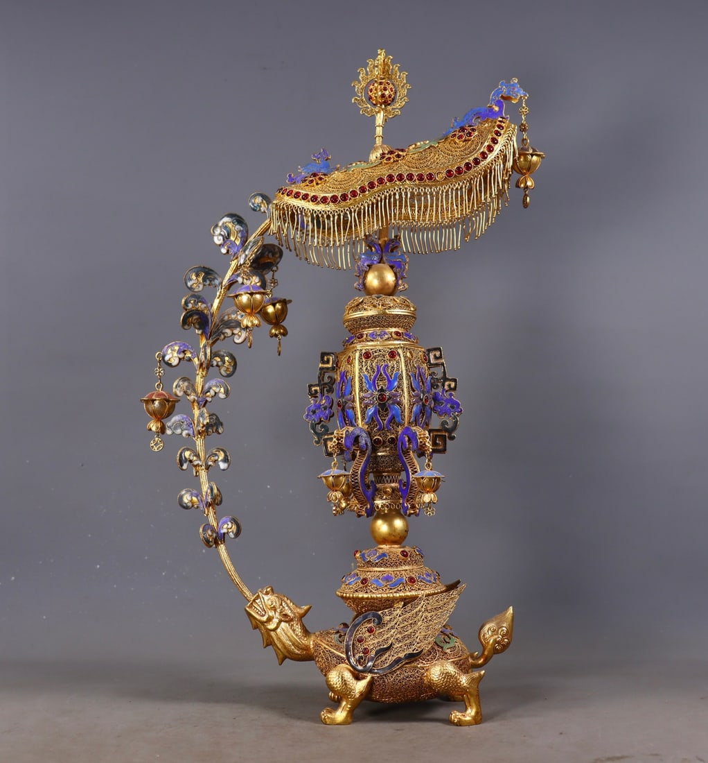 An Exquisite Gilt Bronze Inlaid Gems Auspicious Beast-Shaped Censer: An Exquisite Gilt Bronze Inlaid Gems Auspicious Beast-Shaped Censer Qing Dynasty, China Qianlong Four-character Mark Size:17.3inx10.2inx4.3in