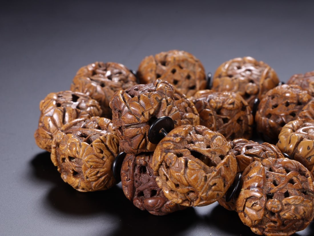 An Exquisite Olive nut core Bracelets - 5