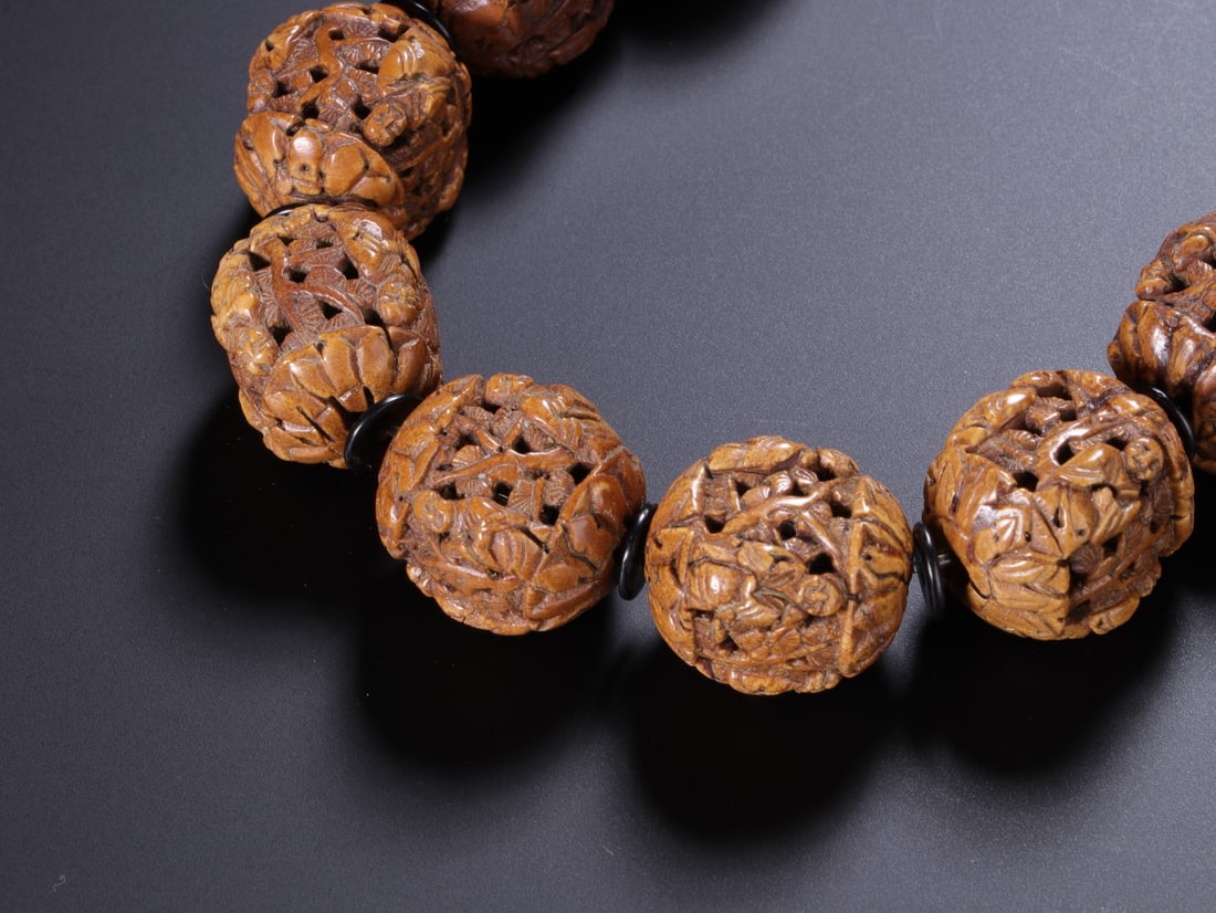 An Exquisite Olive nut core Bracelets - 7
