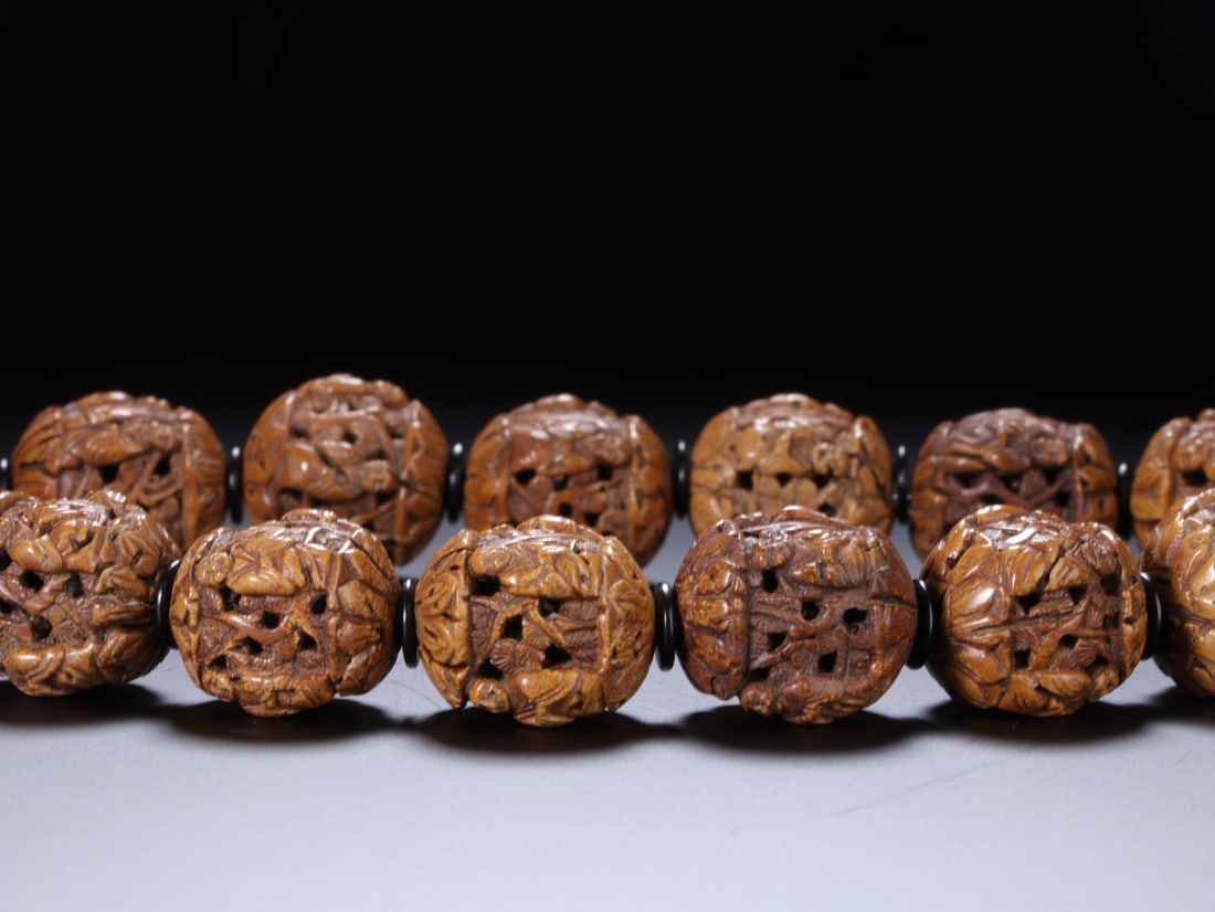 An Exquisite Olive nut core Bracelets - 8