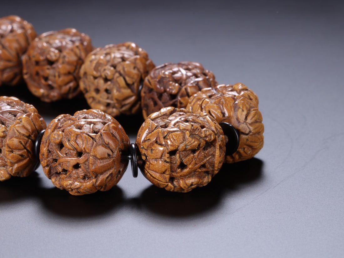 An Exquisite Olive nut core Bracelets - 9