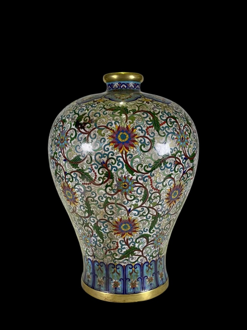 A Exquisite Cloisonne Lotus Pattern Vase: A Exquisite Cloisonne Lotus Pattern Vase Qing Dynasty, China Qianlong Six-character Mark Size:13inx11.8in Weight:10KG景泰蓝缠枝莲纹梅瓶