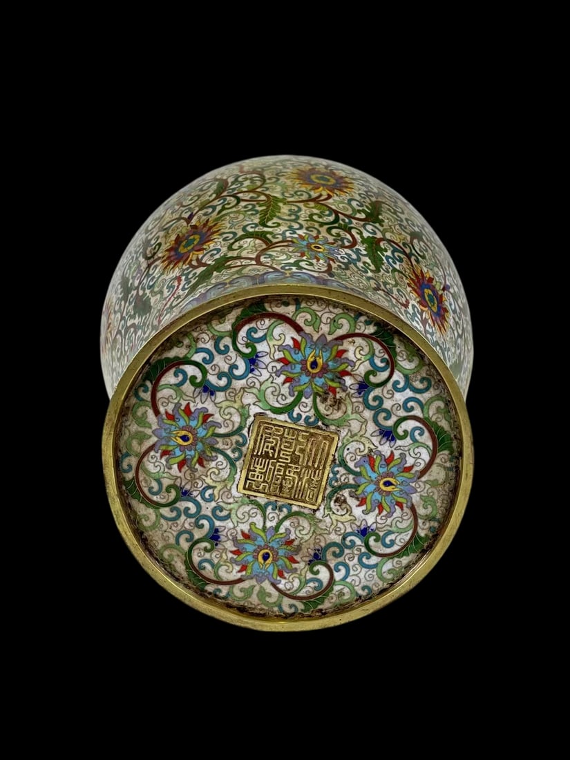 A Exquisite Cloisonne Lotus Pattern Vase - 5